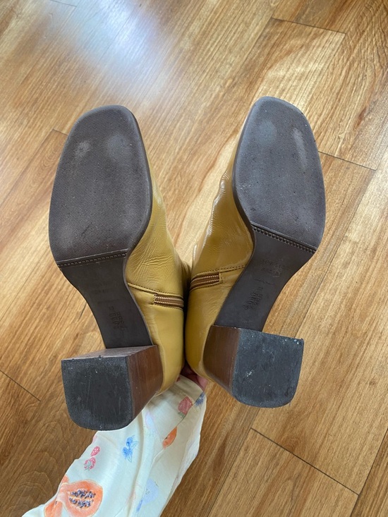 Sezane Axelle Ankle Boot in Honey Varnish - Picture 6 of 10